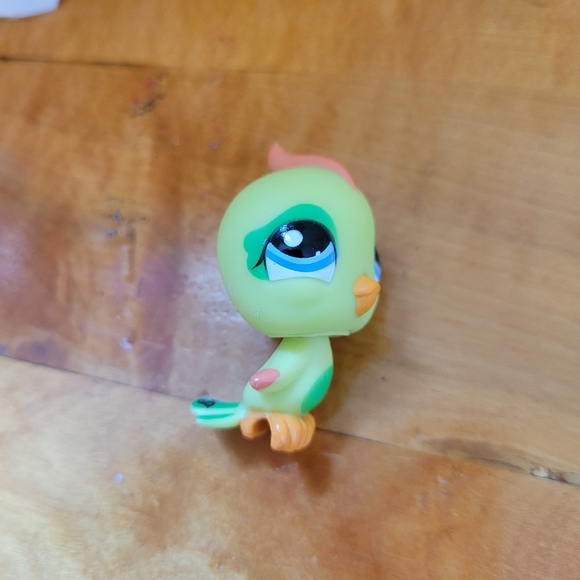 Littlest Pet Shop LPS #1824 Parakeet Bird Green Blue Eyes 2004 - Picture 8 of 12